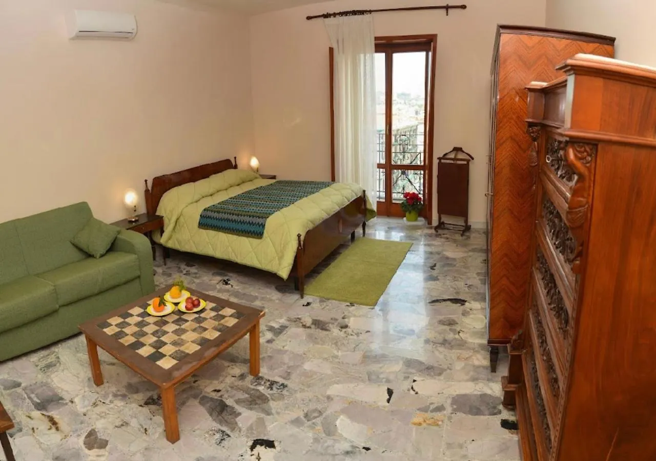 Furture'Rooms Naples 0*,  Italy
